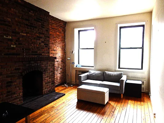 Rented by Aimee Grodanz, LREB | media 14