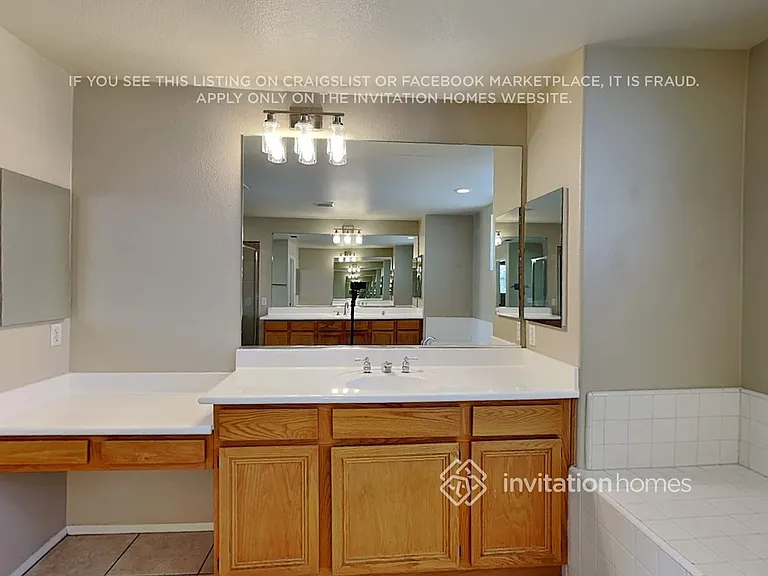 3813 Holly Springs Dr — Photo 10