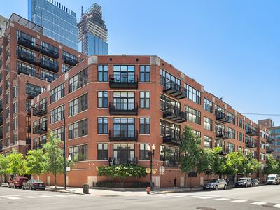 333 W Hubbard St APT 704, Chicago, IL, 60654