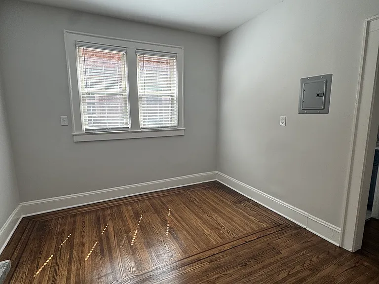2115 Speed Ave #4 — Photo 9