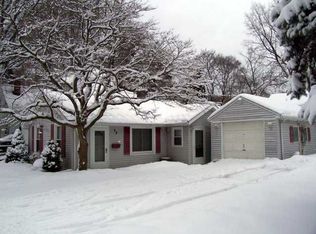 38 Dewberry Dr, Rochester, NY 14622