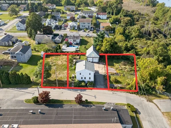 17-17 Star St, Fall River, MA 02724