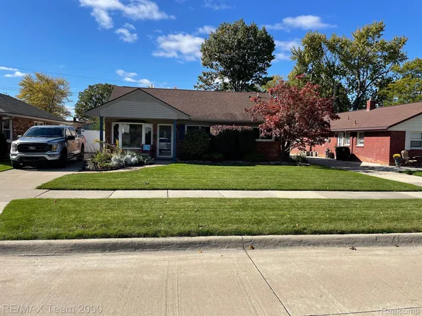 18542 Hamann St, Riverview, MI 48193