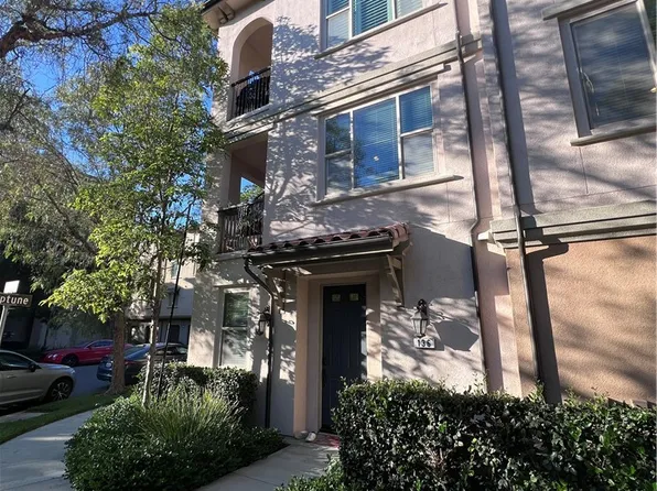 136 Neptune, Irvine, CA 92618