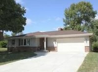 14980 W Glenora Ave, New Berlin, WI 53151
