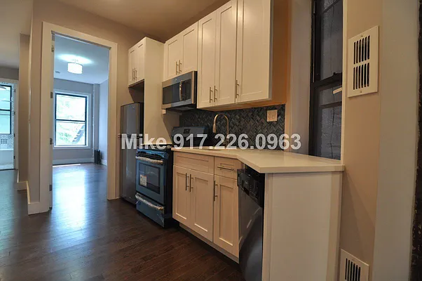 Rented by Weissman Realty | media 17