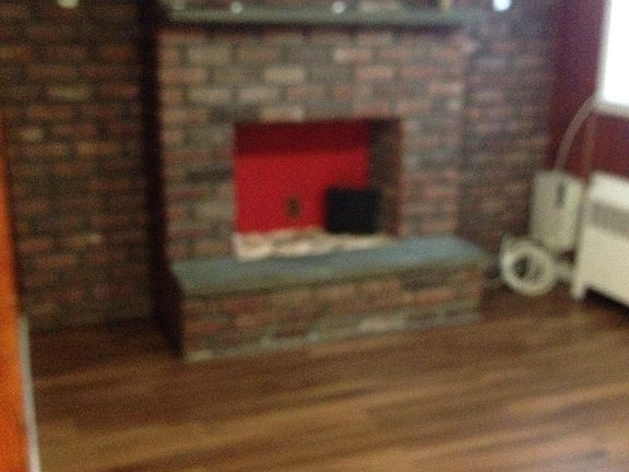 4th image of 4315 203rd St