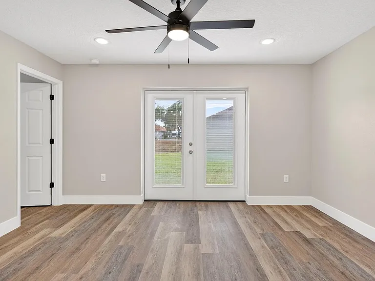 32629 Vista Ave — Photo 54
