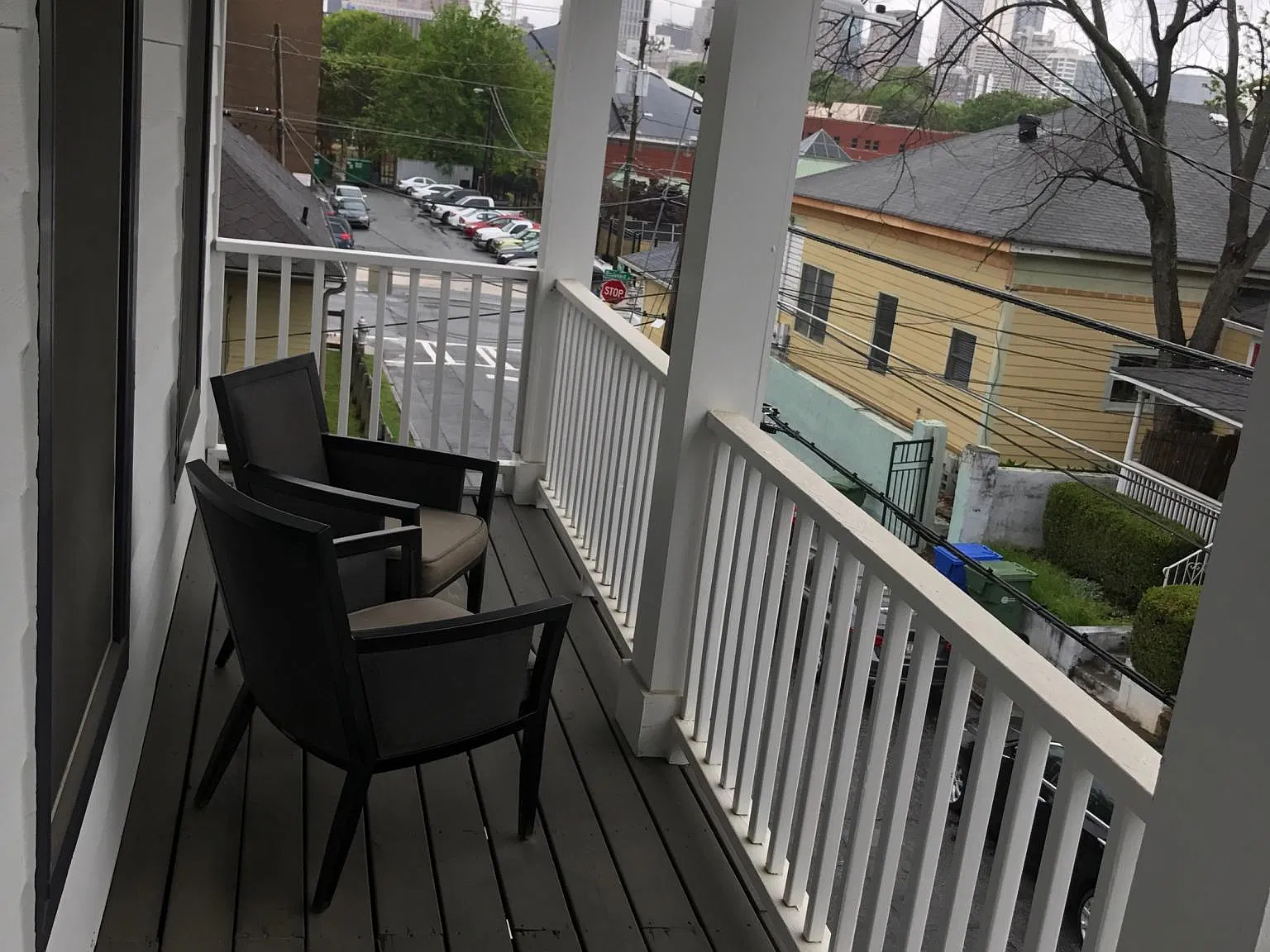 3 bed, 2.5 bath, 2100 sqft, $3,500 — Photo 4
