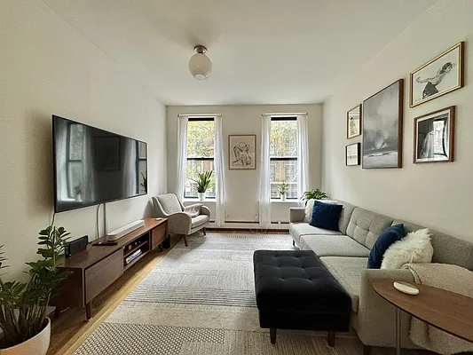 Rented by Bohemia Realty Group | media 1