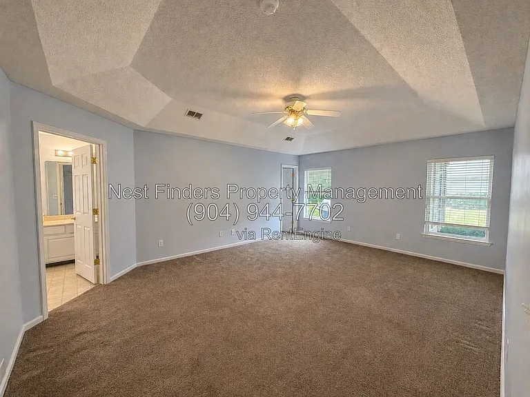628 Sparrow Branch Cir — Photo 23