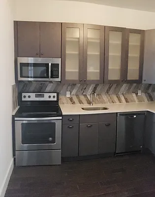 Rented by Evergreen Realty & Investments | media 4