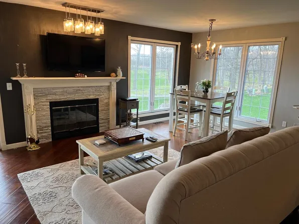 1063 Lakeland DRIVE #9-28, Lake Geneva, WI 53147