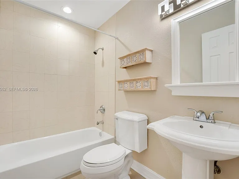 3719 Estepona Ave #18A1 — Photo 22