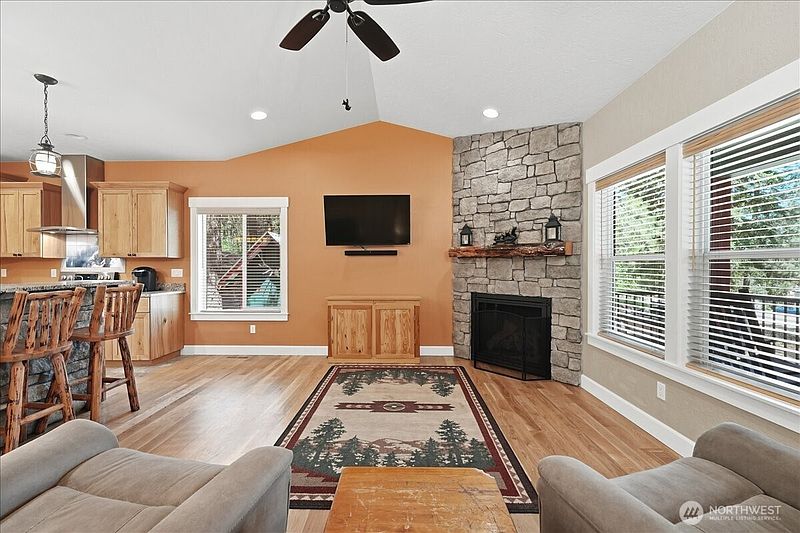 5th image of 3320 Hansel Lane