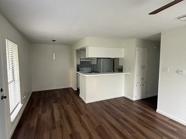 245 Mount Olive Rd — Photo 2