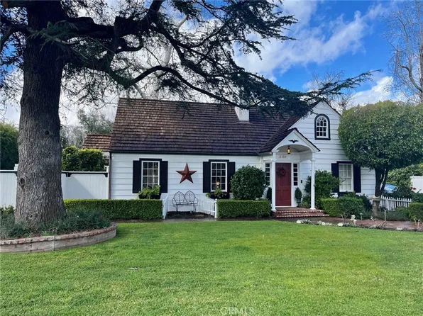 2110 N Ross St, Santa Ana, CA 92706