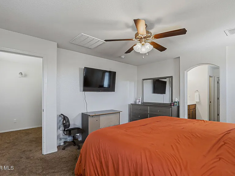 14668 Oldenberg Ct — Photo 27