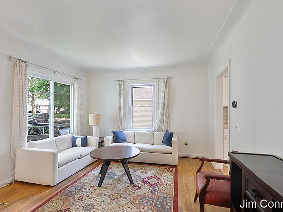 5th image of 926 California St NW