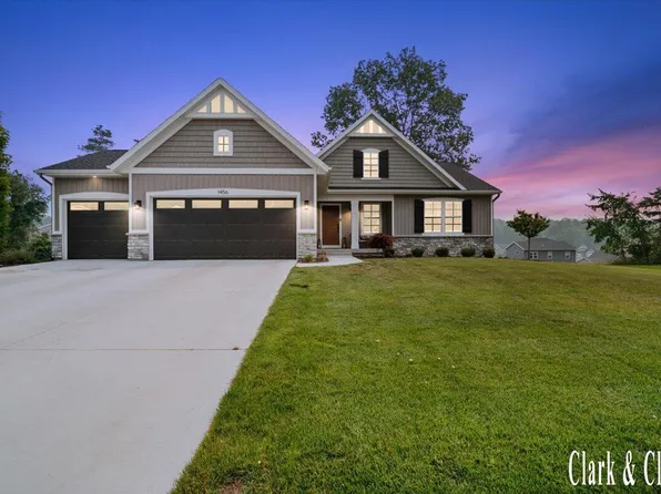 1456 Kimber Dr, Lowell, MI 49331