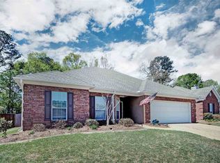 329 Garden Dr, Brandon, MS 39042
