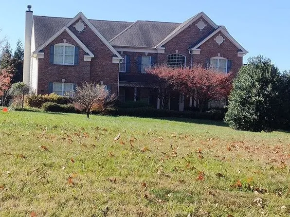 12802 Glendale Ct, Fredericksburg, VA 22407