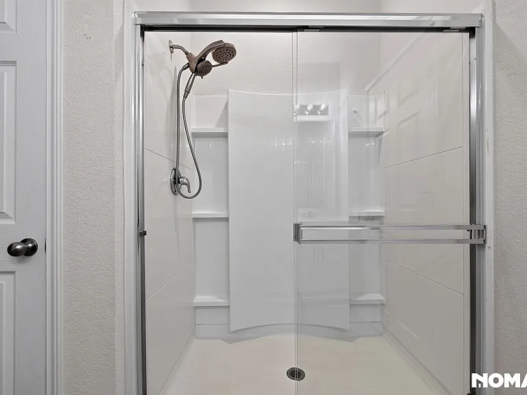 1128 Timberhurst Trl — Photo 25
