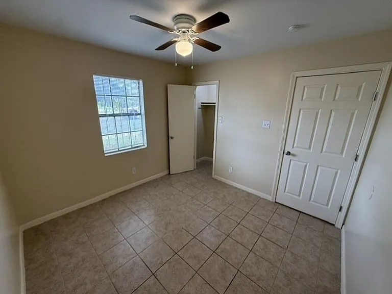 126 Atlanta Dr — Photo 12