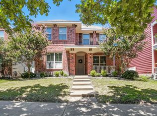 937 King George Ln, Aubrey, TX 76227