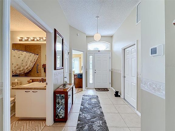3rd image of 1403 W SCHWARTZ BOULEVARD