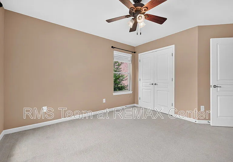 1572 Lenox Overlook Rd — Photo 25