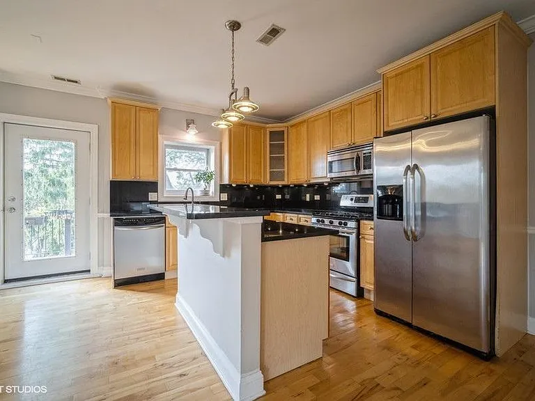 6432 N Hermitage Ave #3W — Photo 7