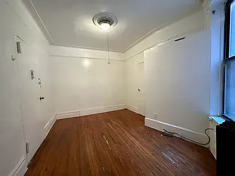 Rented by JB Mac Real Estate Inc.