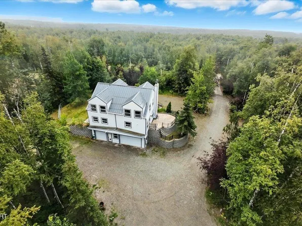 9465 W Hollywood Rd, Wasilla, AK 99623