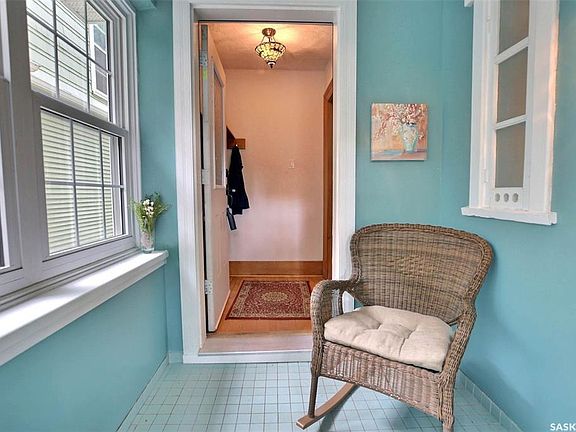 5th image of 2834 Rae STREET