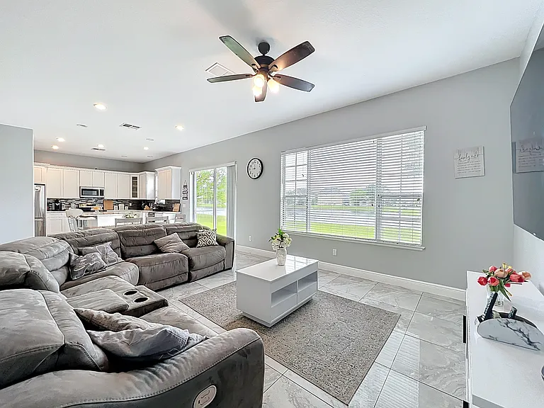 2238 Cedar Garden Dr — Photo 15