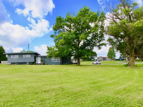 121 Martin Dr, Marion, OH 43302