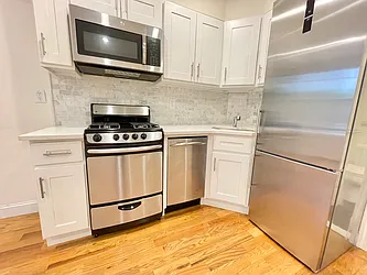 Rented by Silver Line Realty Group NY LLC