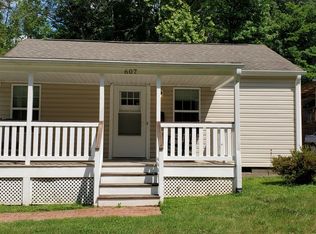 607 S 3rd St, Mebane, NC 27302