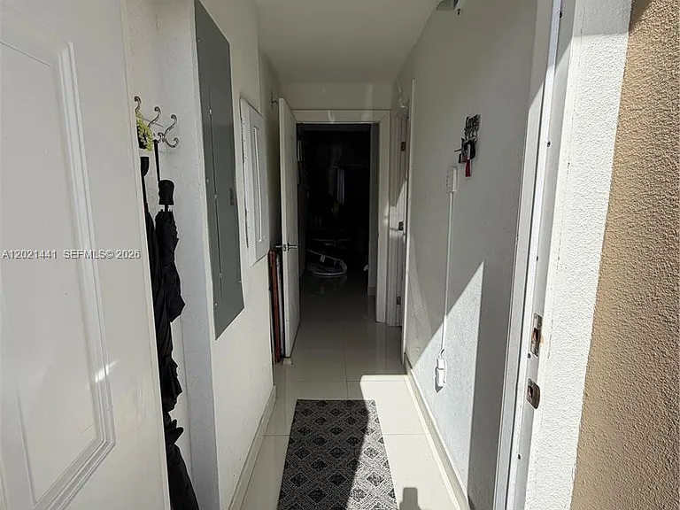 25876 SW 139th Ct — Photo 4