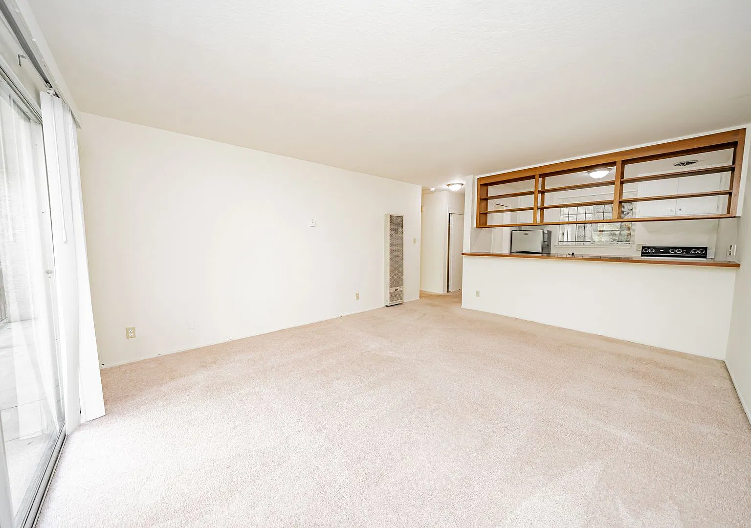 36 Moss Avenue — Photo 4