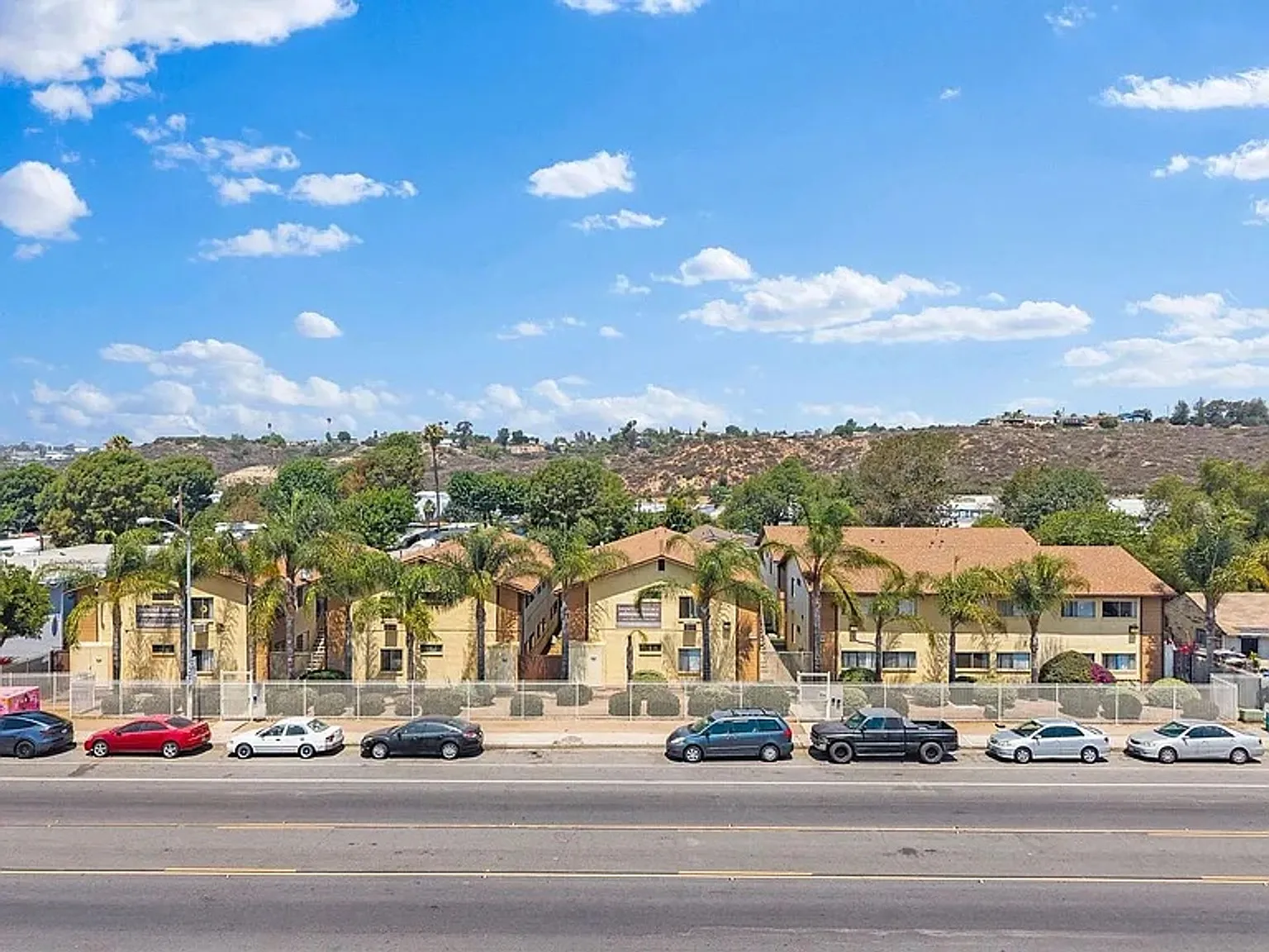 Imperial Terrace — Photo 4