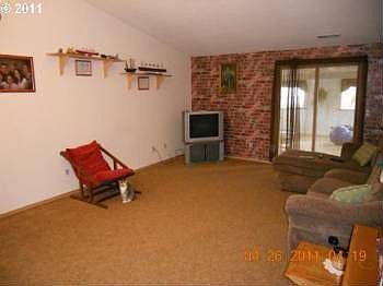 3rd image of 13213 NE 92nd St