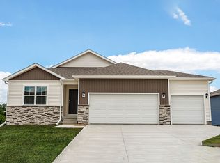 3709 Rueben Dr, Marion, IA 52302