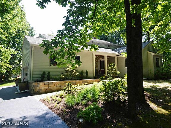 4th image of 13031 Westbrook Dr