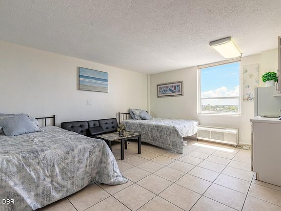 3rd image of 701 S Atlantic Ave #621