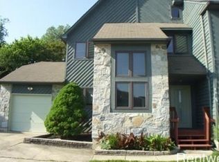 35 Foxtail Ct, Newark, DE 19711