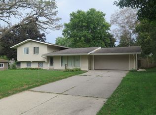 1504 Division St, Decorah, IA 52101