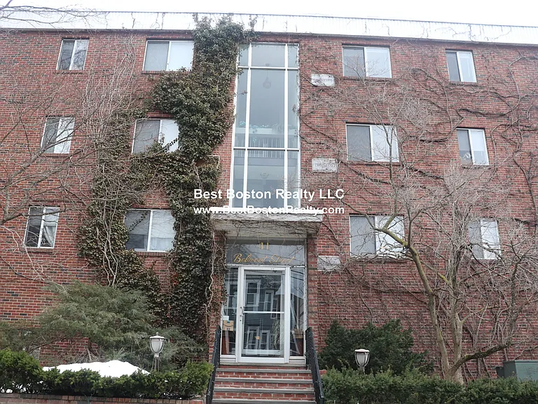 41 Belmont St #25 — Photo 17