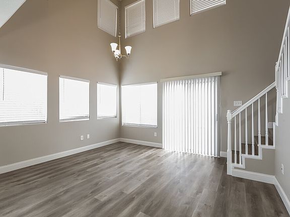 4th image of 5209 Palm Pinnacle Ave